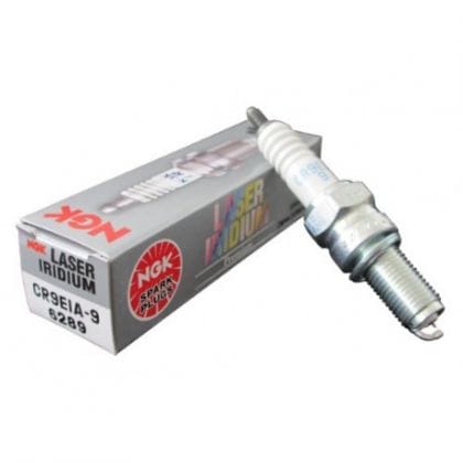 Jeu De 2 Bougies NGK CR9EIA-9 Iridium Pour Kawasaki ER-6N / ER-6F (2006-2016) - Electrode Fine, Longue Durée De Vie