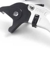 Maneta freno regulable TRW color negro - Imagen 2