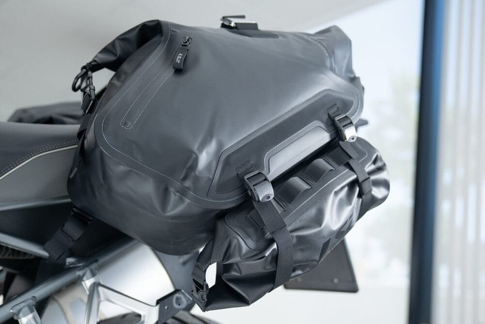 LS2 MOVE AHEAD WP 20+20L PANNIER - Imagen 4